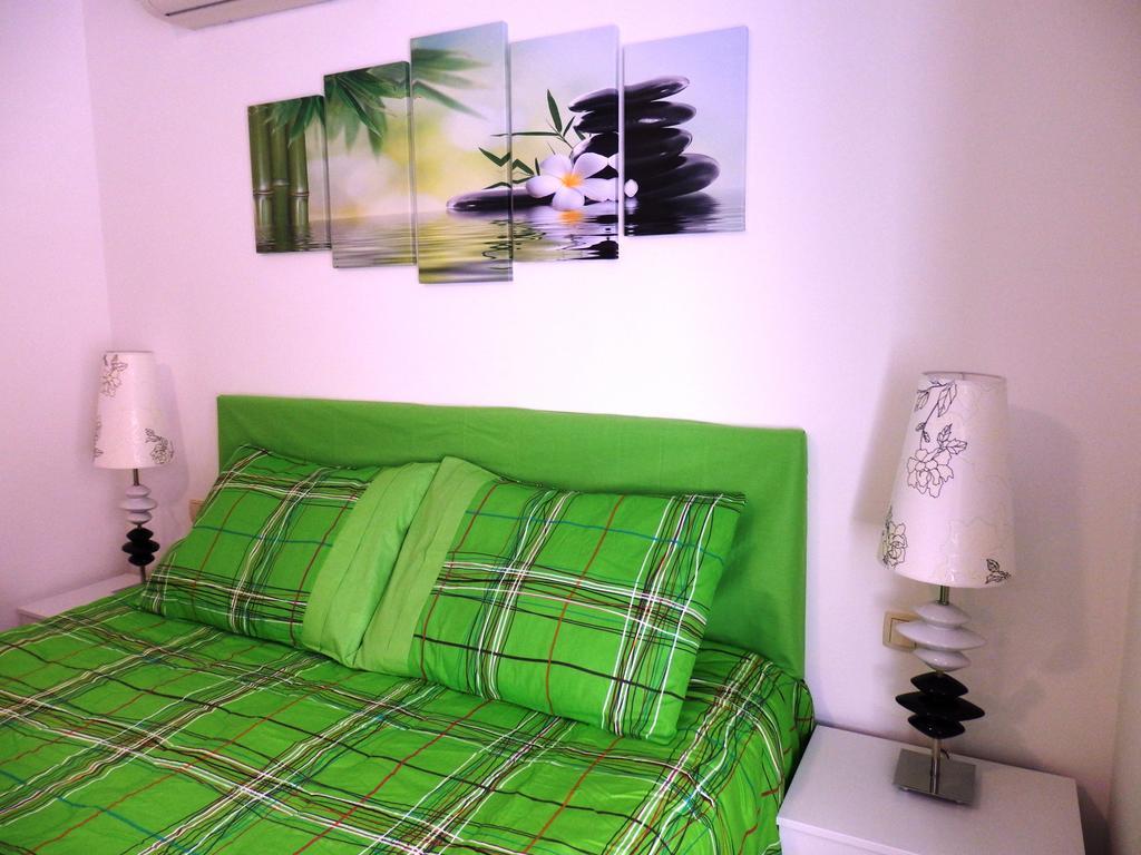 Apartment Pula Center Buitenkant foto